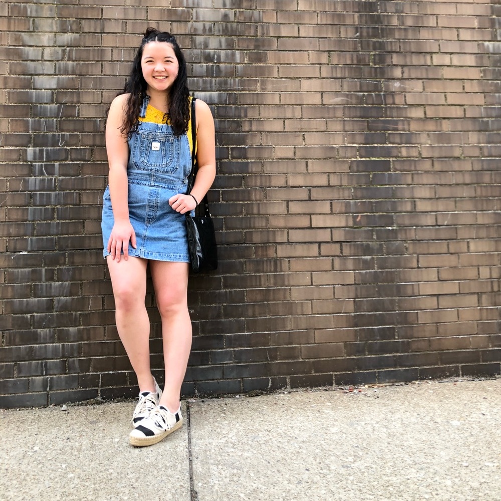 Meet your posher: Caroline!